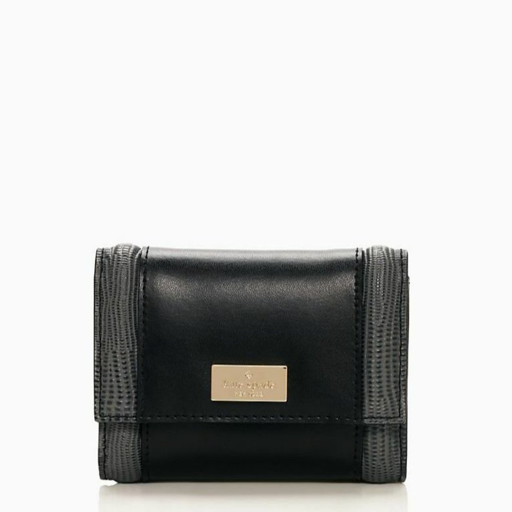 NWT KATE SPADE REGATTA COURT DARLA Wallet